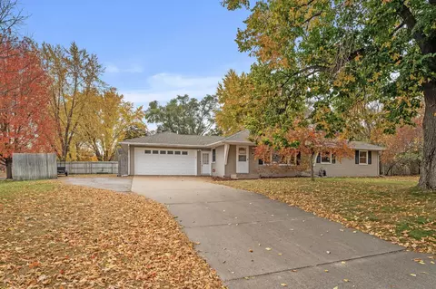 11526 Xavis St NW, Coon Rapids, MN 55433