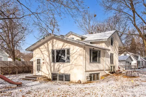 6706 Corvallis Ave N, Crystal, MN 55428