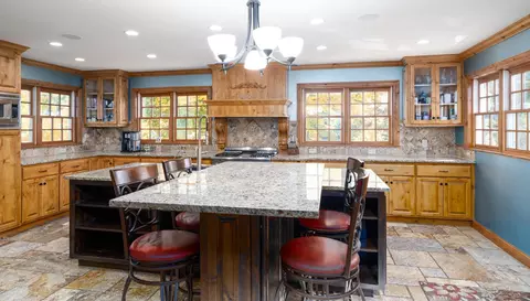 612 Nelson Rd, Independence, MN 55359 photo 4