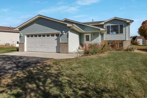 302 Birch St, Woodville, WI 54028
