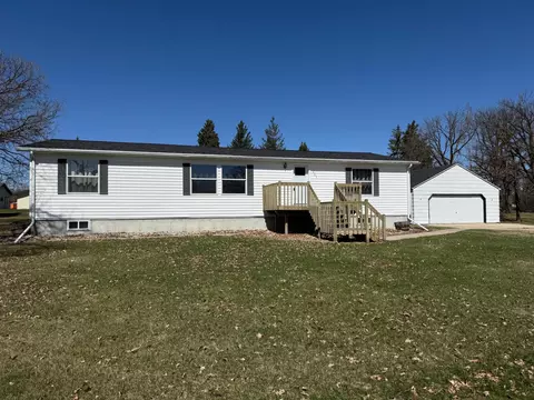 603 Tamarack St, Badger, MN 56714