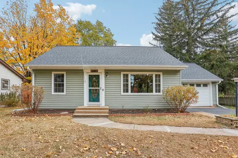 508 N Fremont St, River Falls, WI 54022