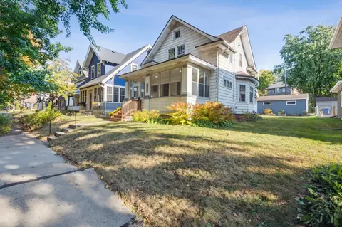 128 Maria Ave, Saint Paul, MN 55106