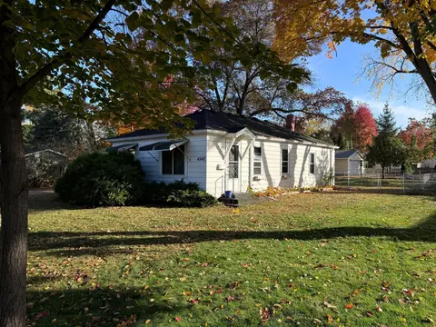 4942 Morehead Ave, White Bear Lake, MN 55110