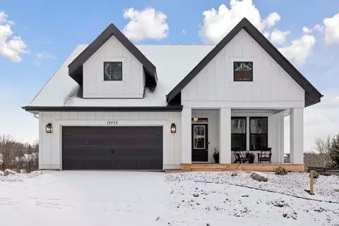 12435 Drayton Trl, Apple Valley, MN 55124