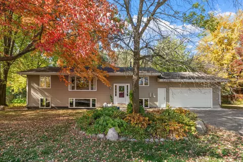 1519 Wyman Ave, Maple Plain, MN 55359