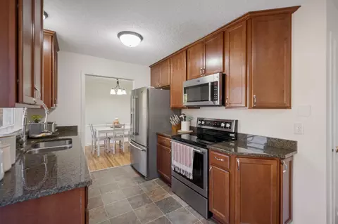 11038 Bittersweet St NW, Coon Rapids, MN 55433