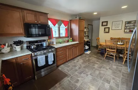 419 E Main St, Pipestone, MN 56164 photo 10