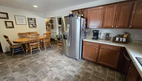 419 E Main St, Pipestone, MN 56164 photo 11