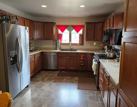 419 E Main St, Pipestone, MN 56164 photo 7