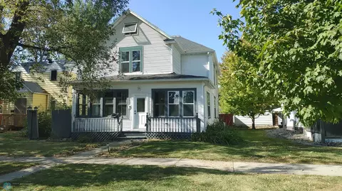 730 1st St N, Fargo, ND 58102
