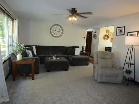 1112 William Ave, Montevideo, MN 56265 photo 12