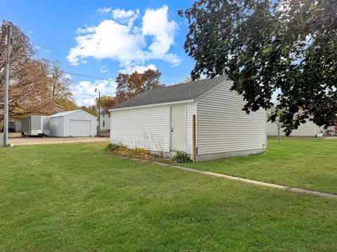 448 7th St, Tracy, MN 56175 photo 26