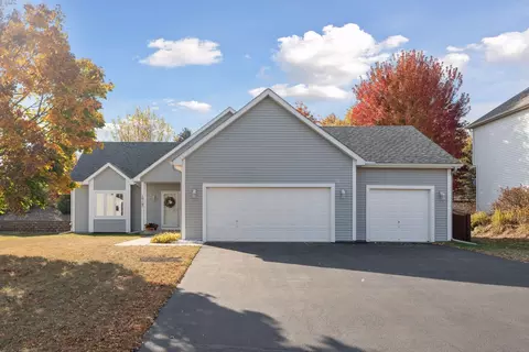 19187 Ittabena Way, Lakeville, MN 55044