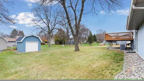 317 23rd St SE, Willmar, MN 56201 photo 26