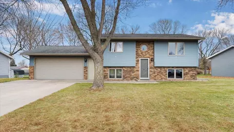 317 23rd St SE, Willmar, MN 56201 photo 22