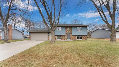 317 23rd St SE, Willmar, MN 56201 photo 24