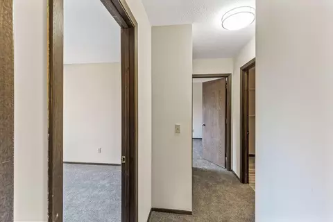 Entry Way - 11136 Xavier Rd, Bloomington, MN 55437 photo 3 of 3