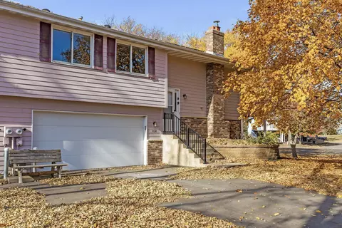 Exterior - 11136 Xavier Rd, Bloomington, MN 55437 photo 3 of 7