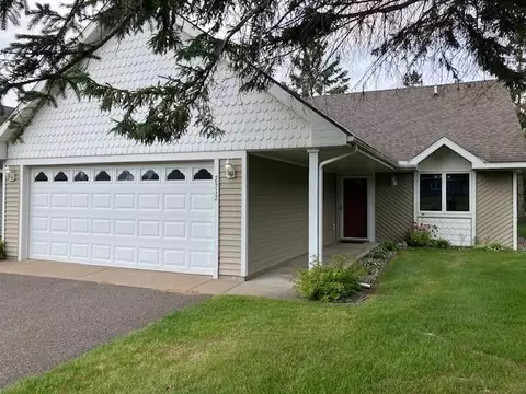2512 Crestview Ln, Brainerd, MN 56401