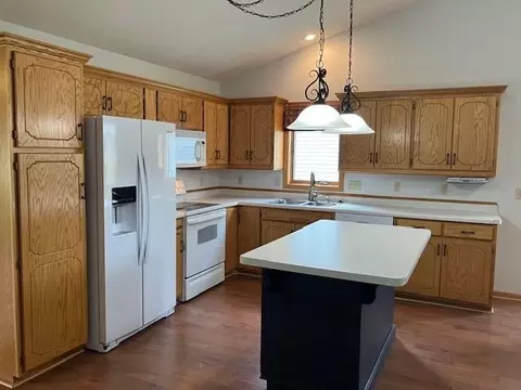 2512 Crestview Ln, Brainerd, MN 56401 photo 3