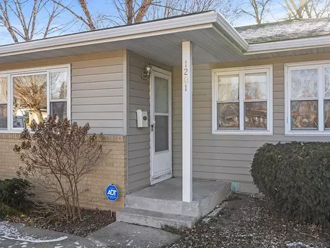 1201 Home Pl, Faribault, MN 55021 photo 4