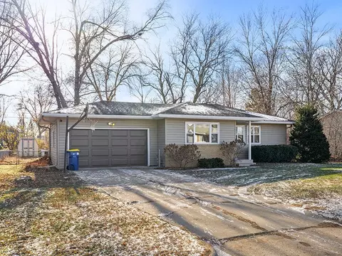 1201 Home Pl, Faribault, MN 55021 photo 2