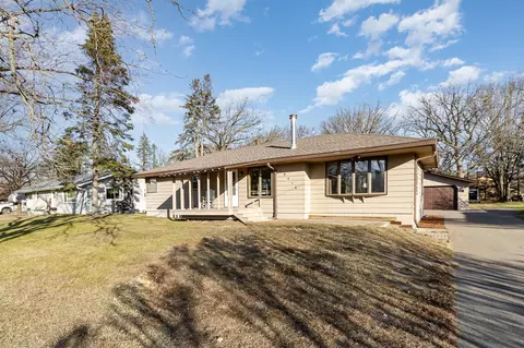 16415 Round Lake Blvd NW, Andover, MN 55304