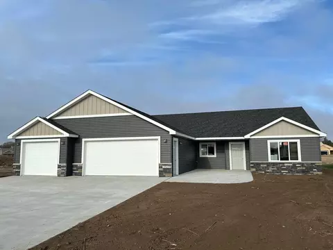 75 Meadow Ln, Cold Spring, MN 56320