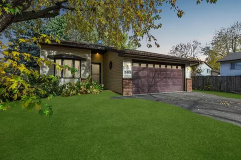 683 Clover Leaf Pkwy NE, Blaine, MN 55434