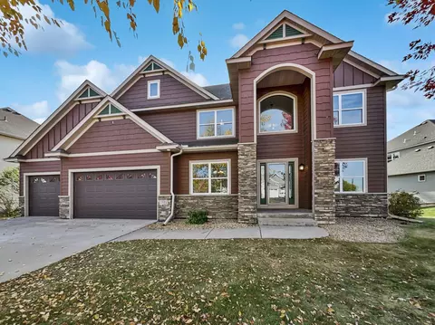 7615 Oxbow Creek Cir N, Brooklyn Park, MN 55445