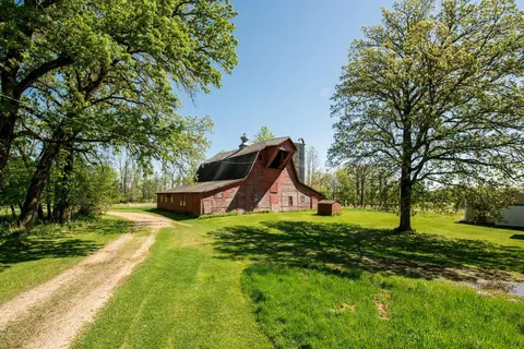 Exterior - 13297 County 82, Eagle Bend, MN 56446 photo 4 of 8