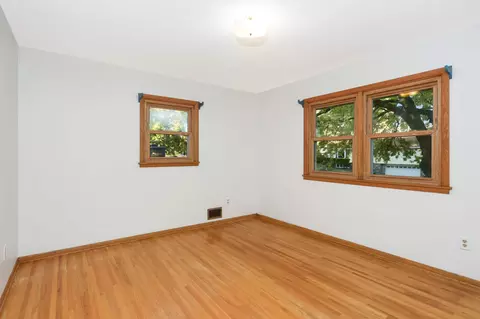 6312 Peacedale Ave, Edina, MN 55424 photo 20