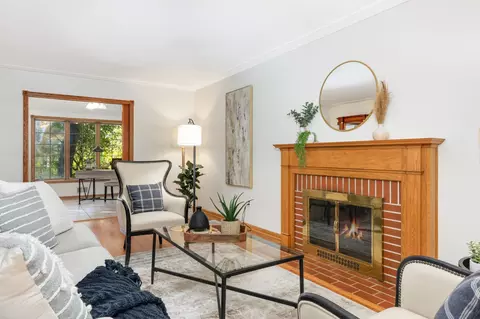 6312 Peacedale Ave, Edina, MN 55424 photo 3