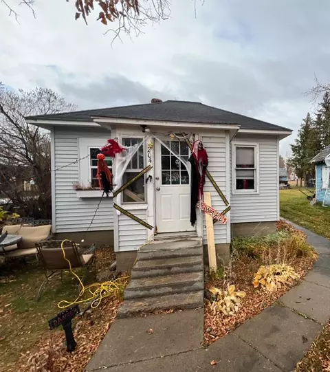 204 1st St SE, Sebeka, MN 56477