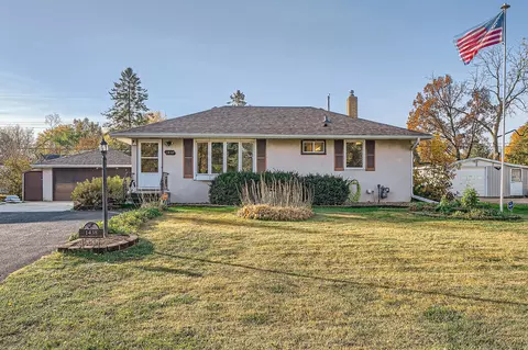 1438 Eldridge Ave E, Maplewood, MN 55109 photo 2