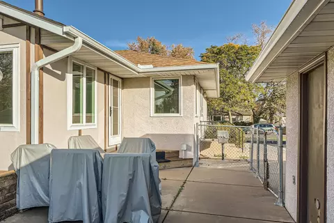 1438 Eldridge Ave E, Maplewood, MN 55109 photo 6