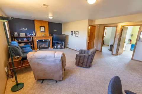 400 E Lyon St, Marshall, MN 56258 photo 21