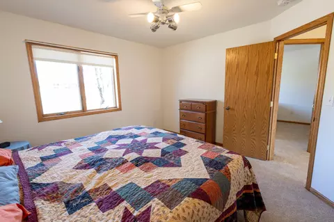 400 E Lyon St, Marshall, MN 56258 photo 13