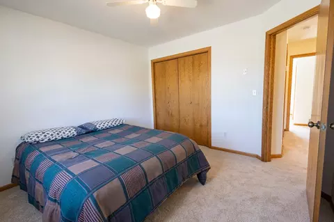 400 E Lyon St, Marshall, MN 56258 photo 15
