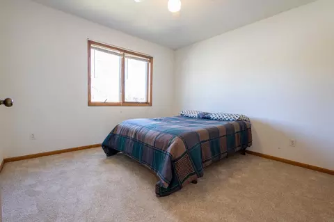 400 E Lyon St, Marshall, MN 56258 photo 14