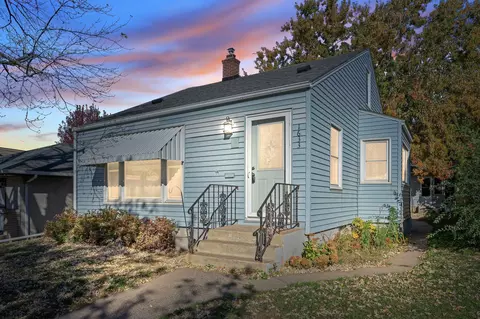 1633 Beech St, Saint Paul, MN 55106