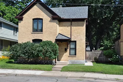 1427 4th St NE, Minneapolis, MN 55413