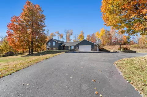 362 Majestic Pines Ln NW, Bemidji, MN 56601