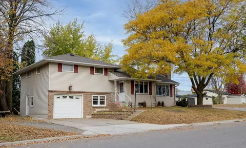 241 8th St, Albany, MN 56307