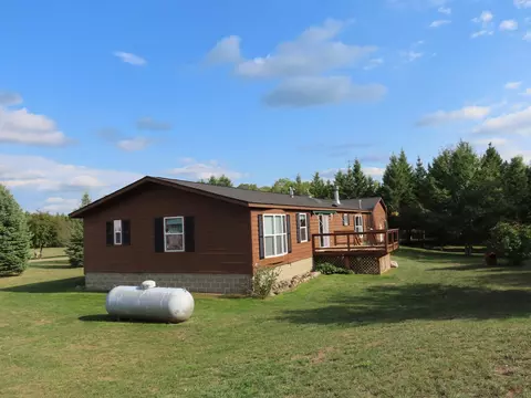 Exterior - 40751 10th Ave, Isle, MN 56342 photo 2 of 3