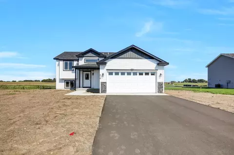 801 South St, Paynesville, MN 56362