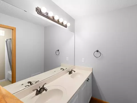 4189 Running Brook Rd #2404, Eagan, MN 55122 photo 23