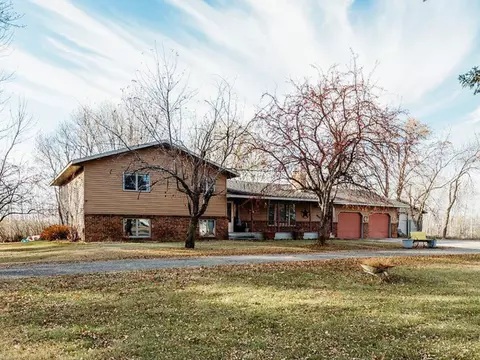 1250 Richwood Rd, Detroit Lakes, MN 56501