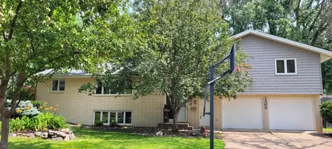 1566 Rhode Island Ave N, Golden Valley, MN 55427